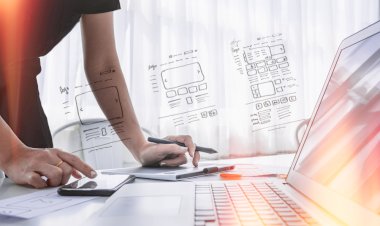 Development of Custom-Built Websites by Professional Web Designers